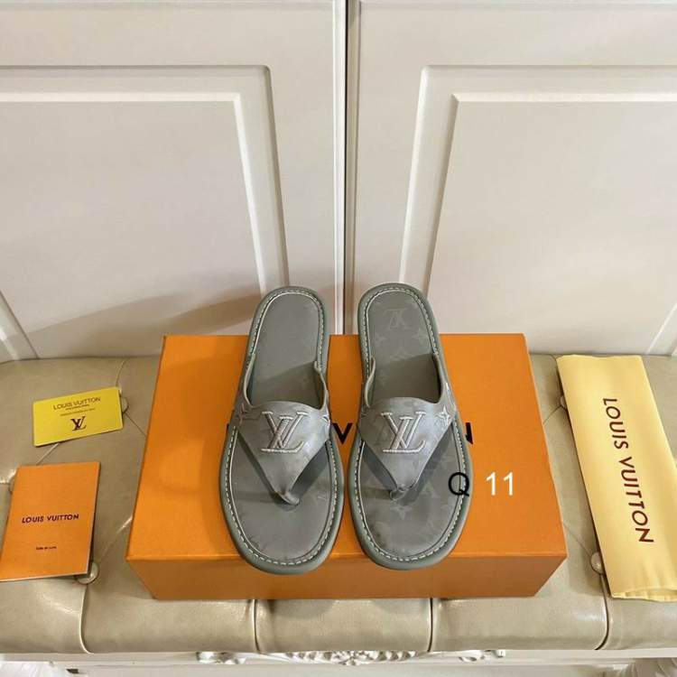 Picture of Louis Vuitton Shoes _SKULVsz35-45Y040212355